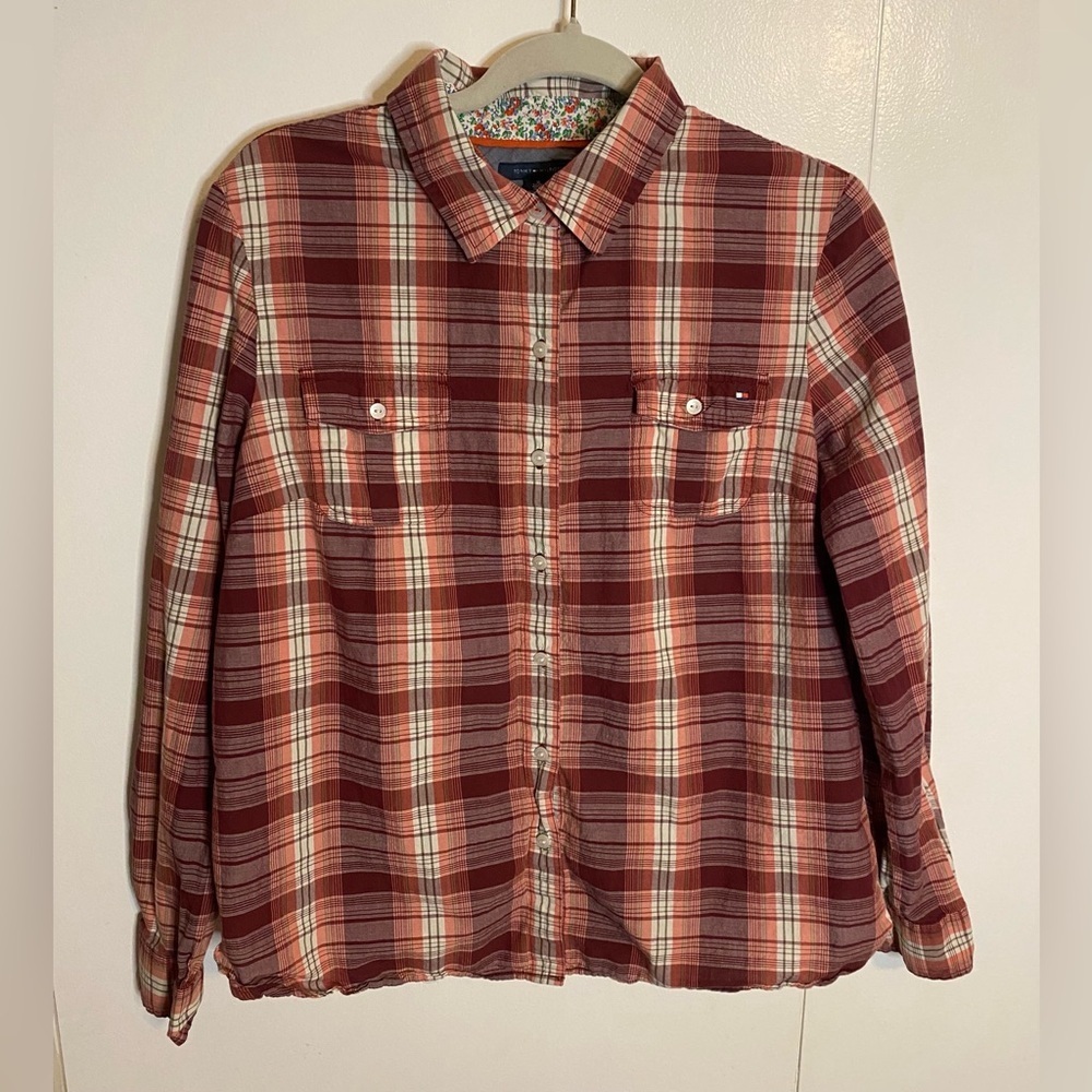 Women’s Tommy Hilfiger Plaid Button Up Top Lightweight Floral Accents Size XL